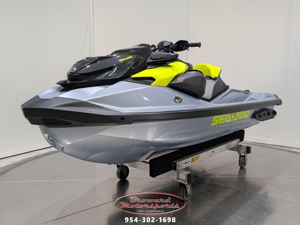 2025 Sea-Doo RXP-X™ 325 Tech, BRP Premium A, iBR Ice