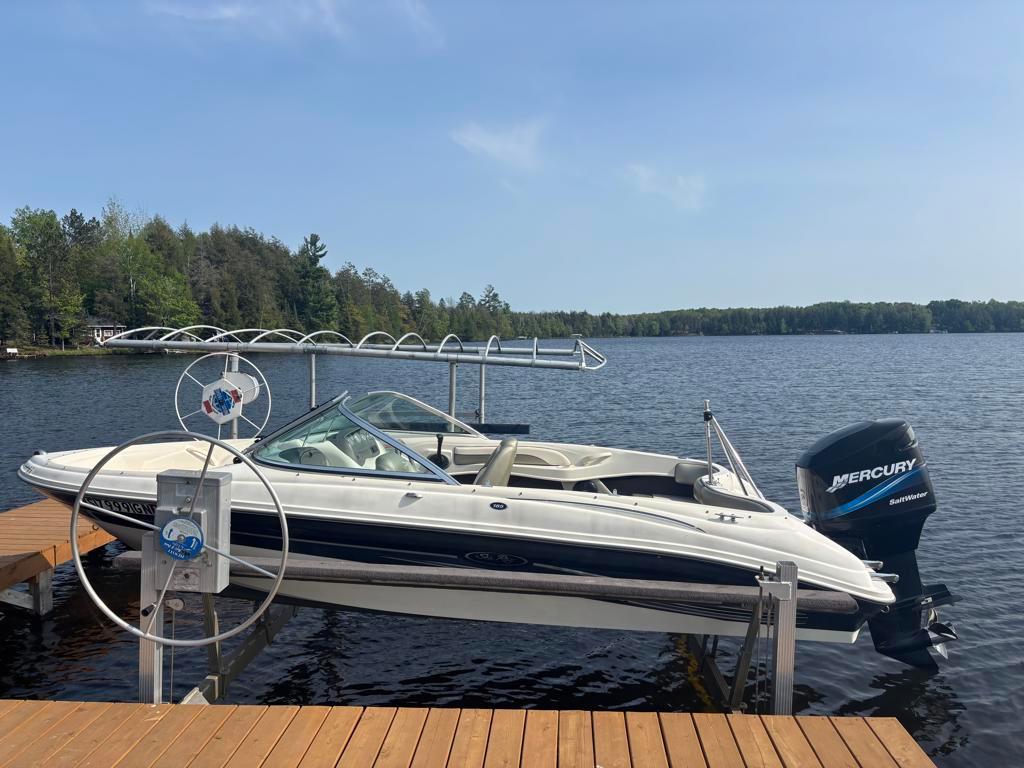 Sea Ray 180 Bow Rider
