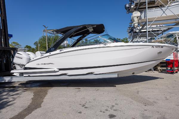 2020 Regal 29 OBX