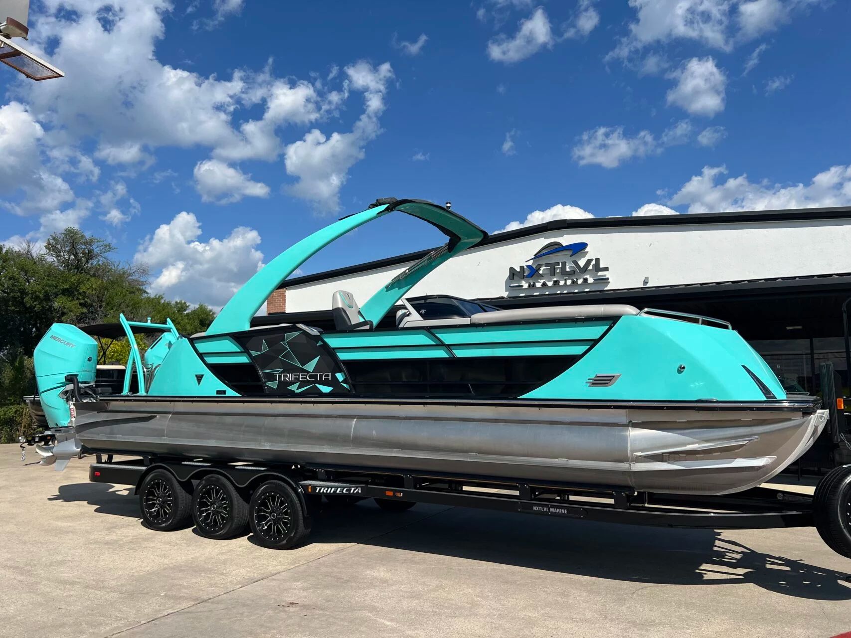 2023 Trifecta 25 SPORT RF9 DC ARCH