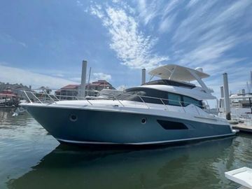 2019 Tiara Yachts f53