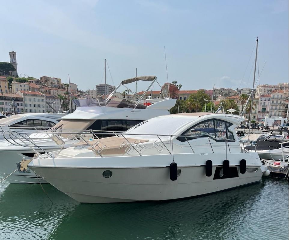 2013 Cranchi M 38 HT