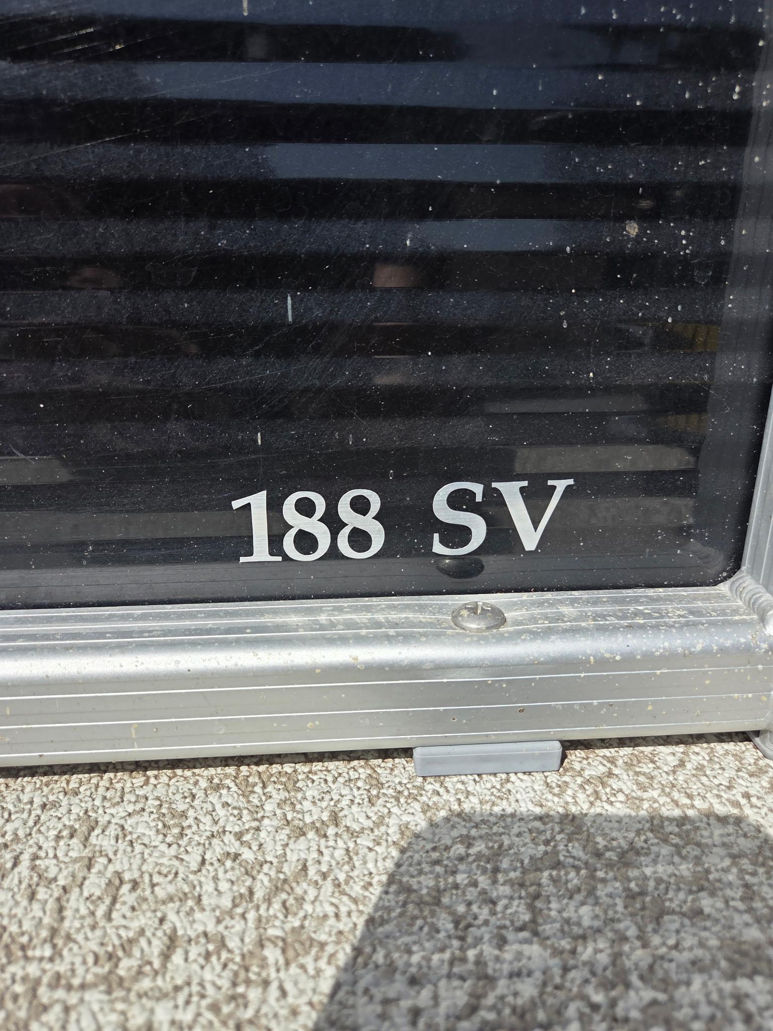 2019 Bennington SV 188 SFV 8' Narrow Beam