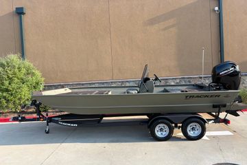 2026 Tracker Grizzly 2072 CC