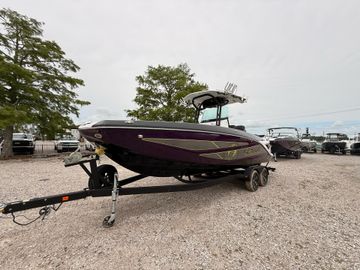 2025 Scarab 255 Open LX