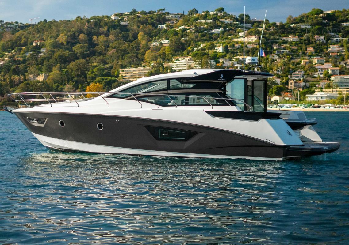 2016 Beneteau Gran Turismo 46