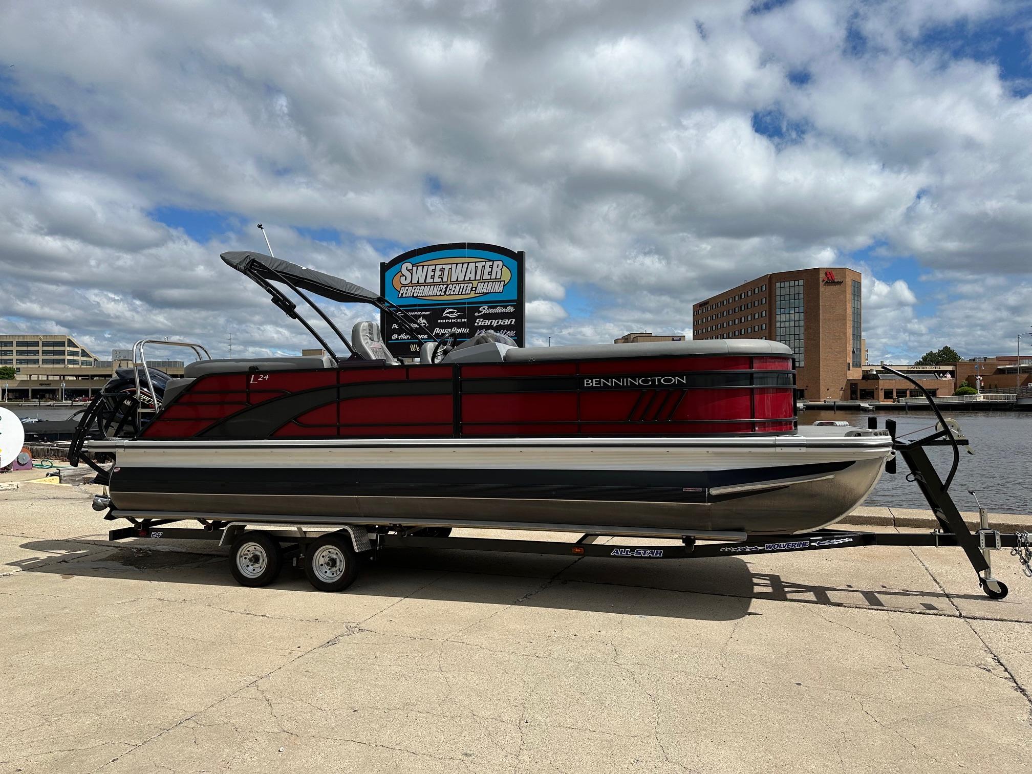 2022 Bennington 24 LFB