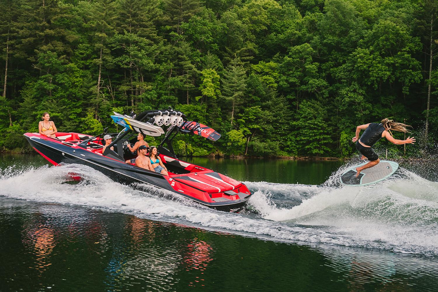 Axis Boat image