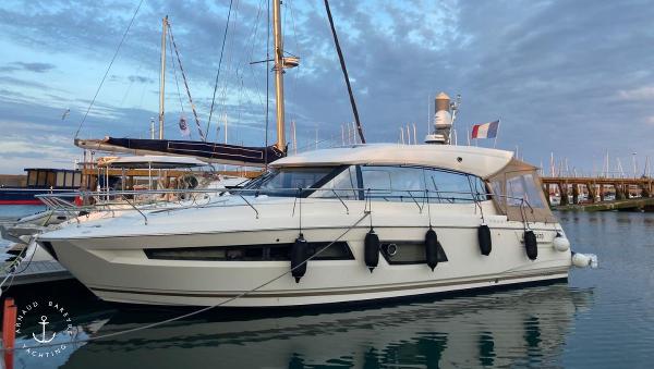 2017 Prestige 450 S