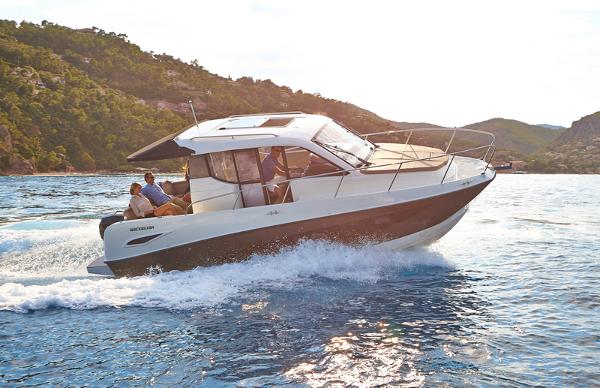 2019 Quicksilver Activ 905 Weekend