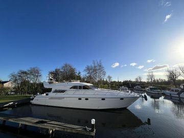 1996 Princess Flybridge 60 Motor Yacht
