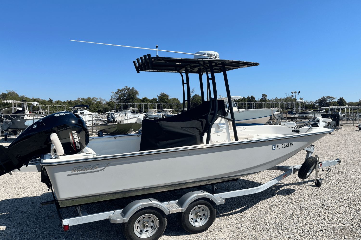 2025 Boston Whaler 190 Montauk