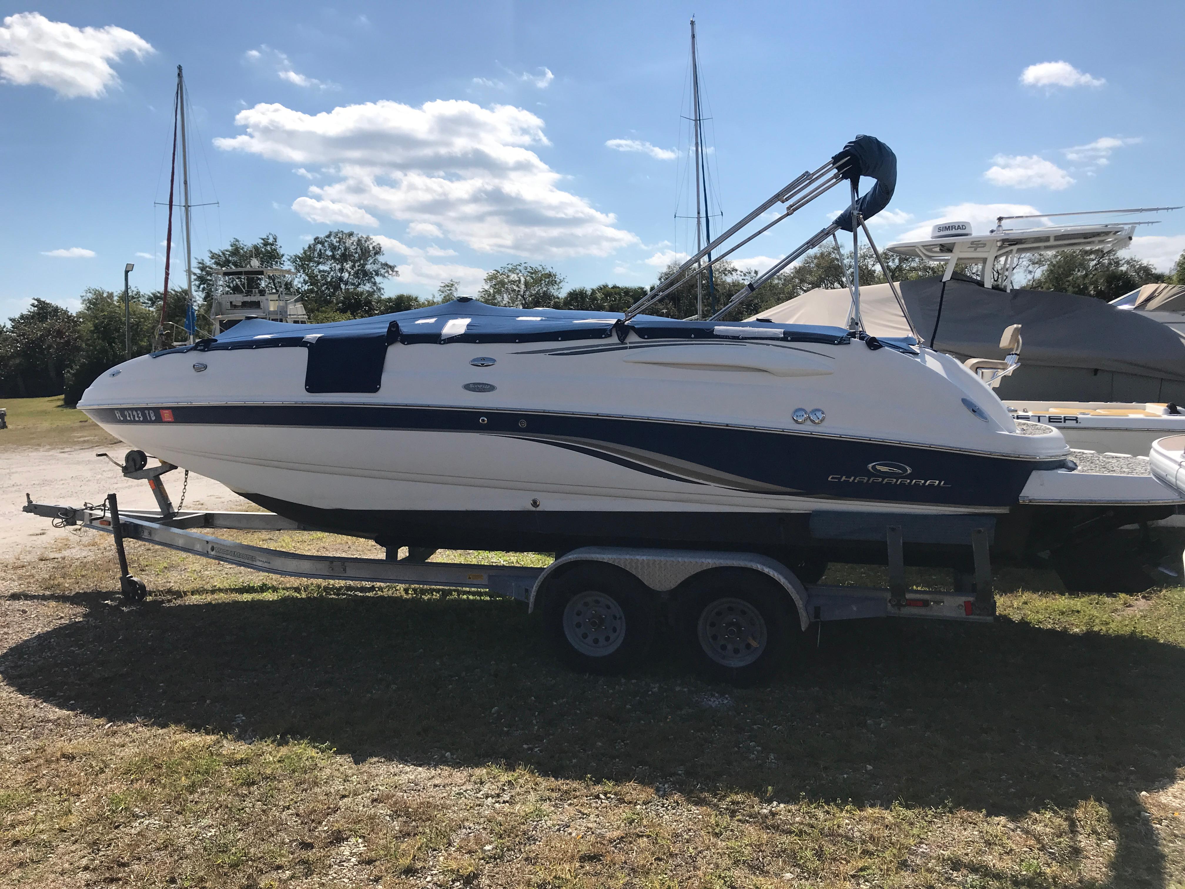 2005 Chaparral Sunesta 252