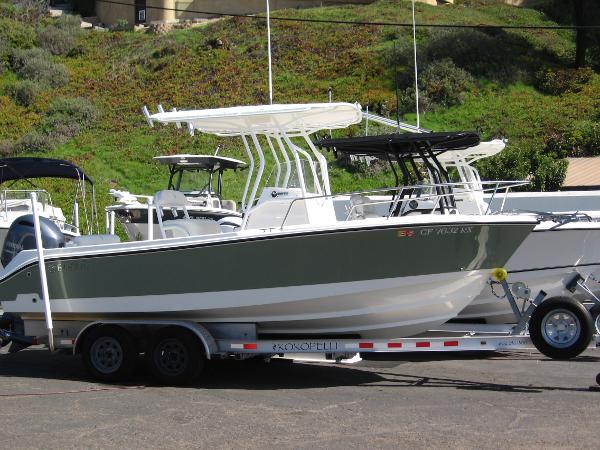 Edgewater 208CC