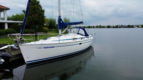 Bavaria 34-3