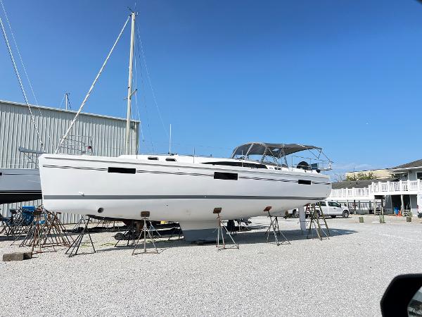 2024 Catalina 425