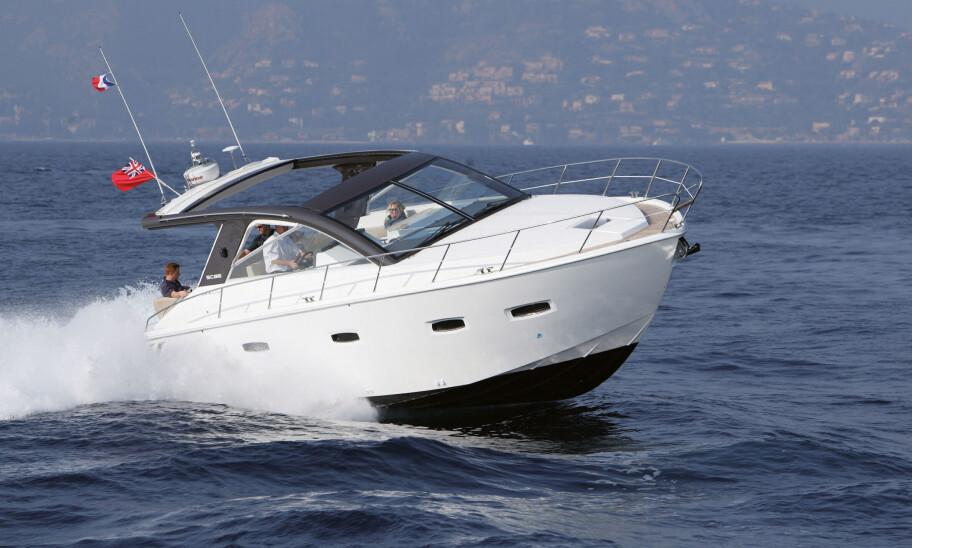 2011 Sealine SC35