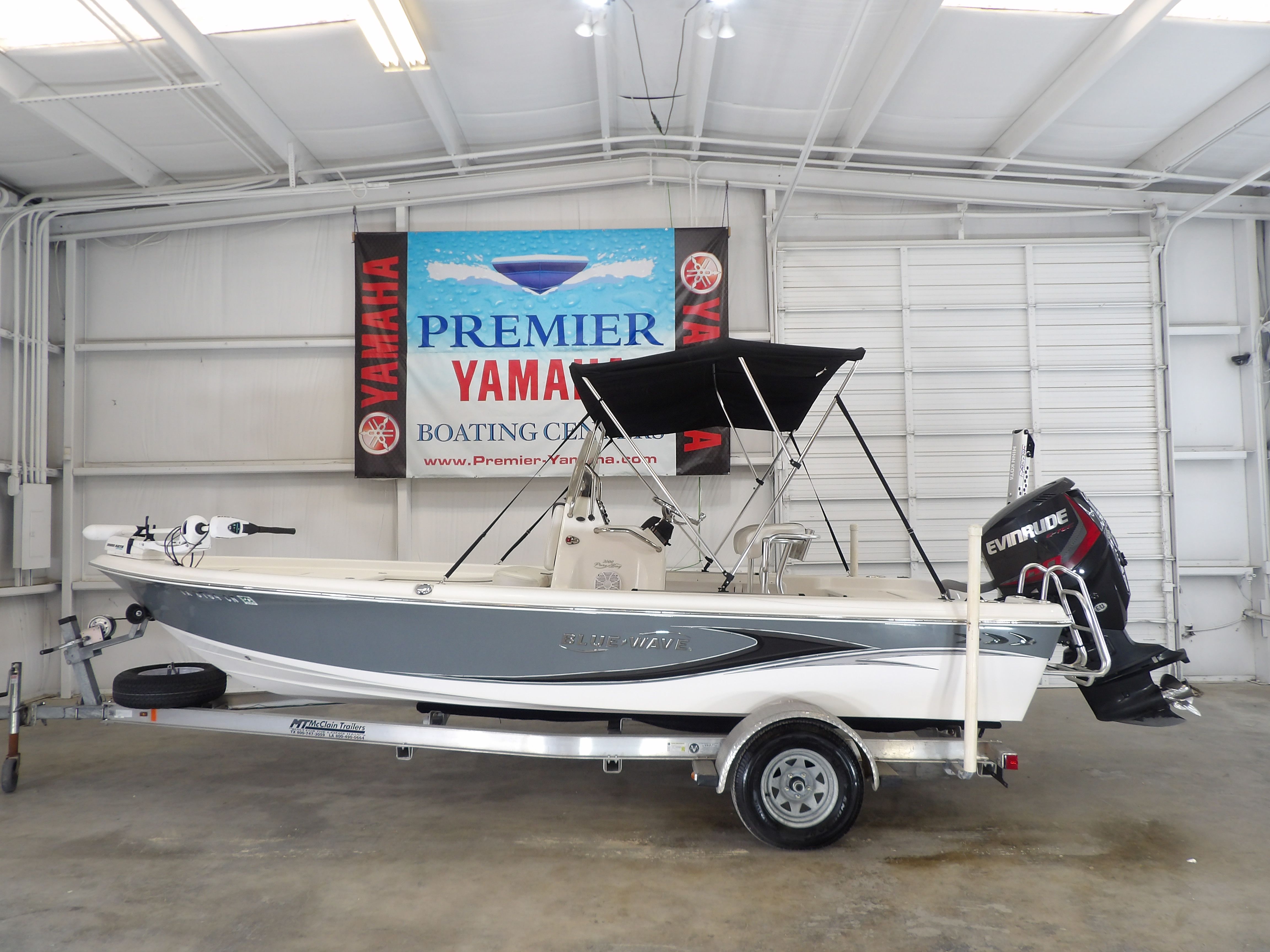 2015 Blue Wave Pure Bay 2000