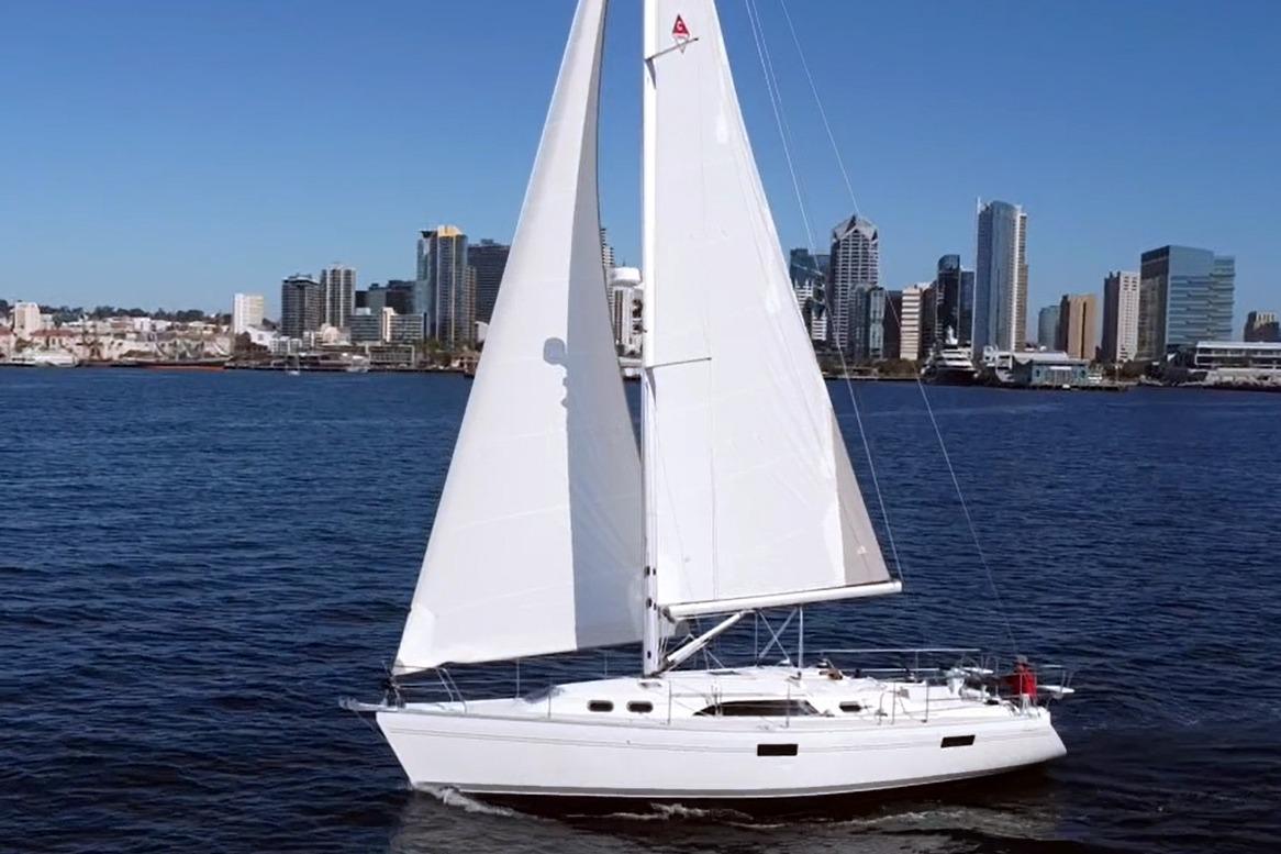 2026 Catalina 386