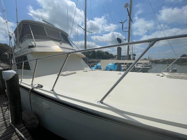 1988 Hatteras 55 Convertible