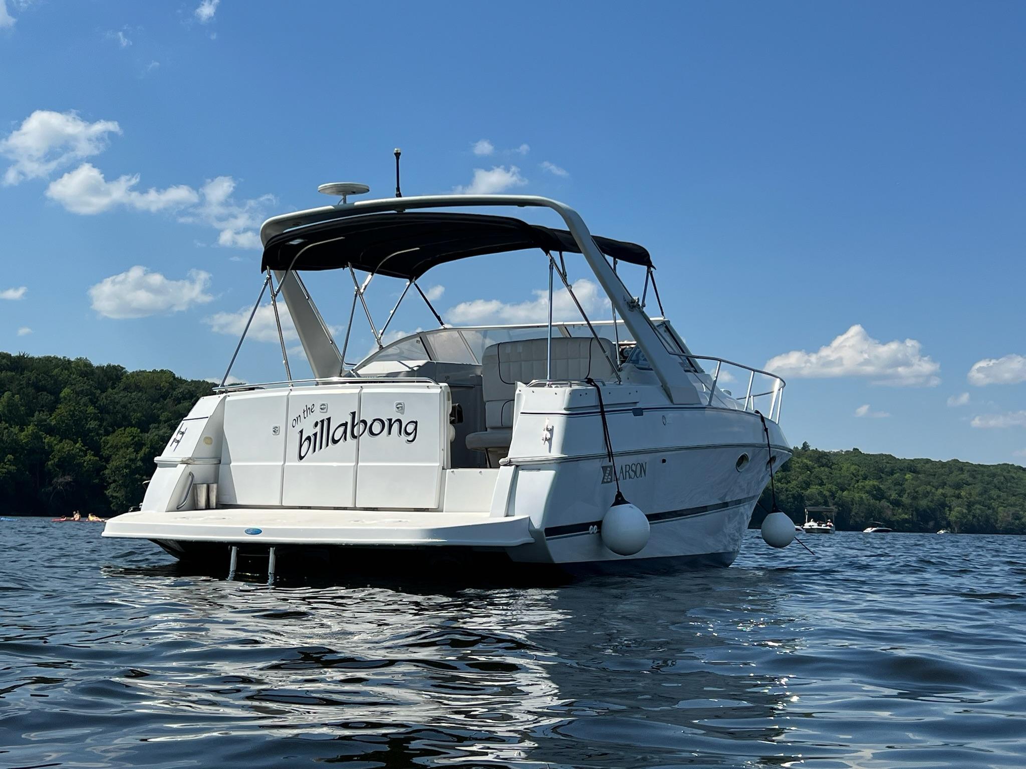 1996 Larson 310 CABRIO