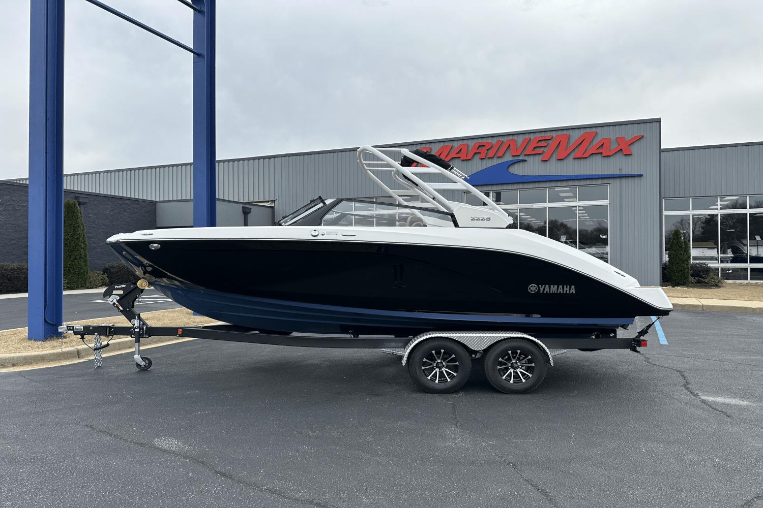 Yamaha Boats 222S