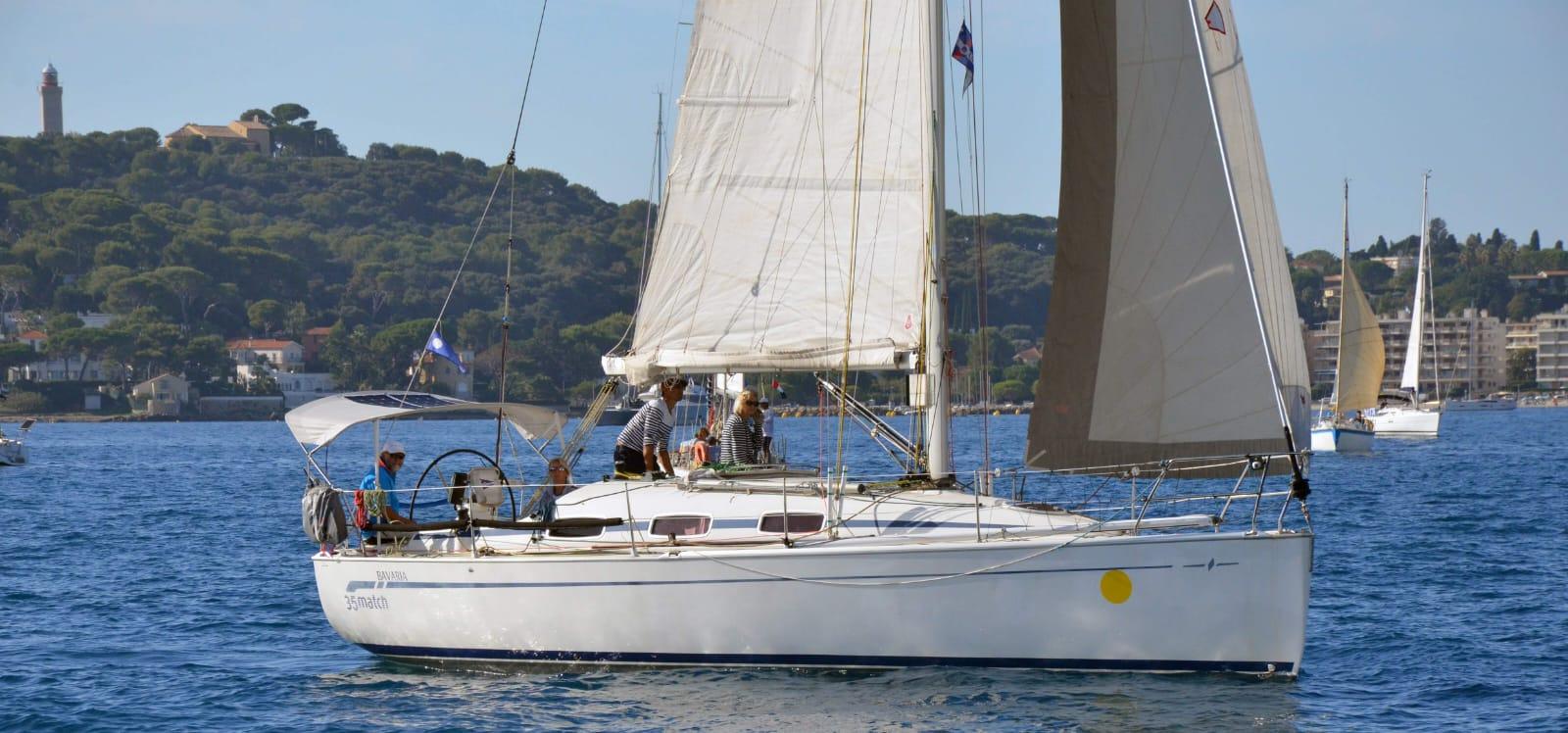2004 Bavaria 35 Match
