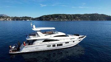 2014 Fairline 780
