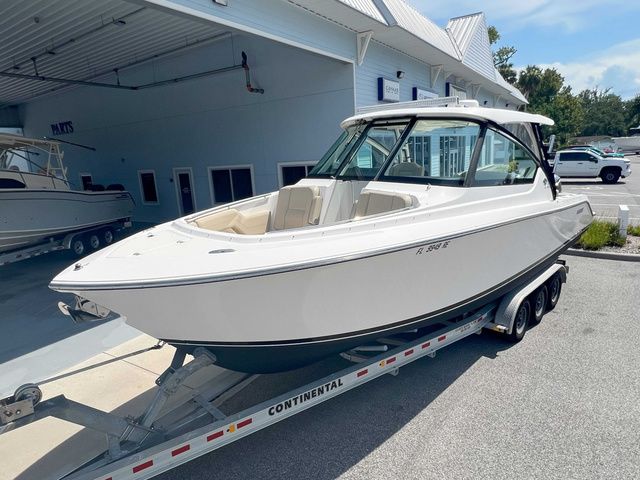 2016 Pursuit 295DC