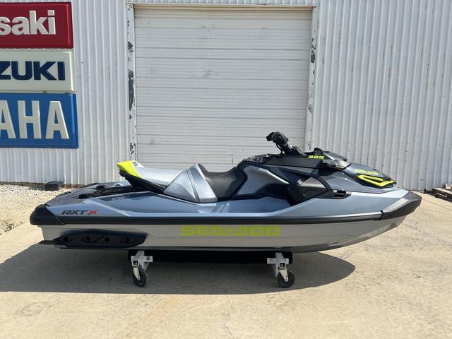 2025 Sea-Doo RXT-X