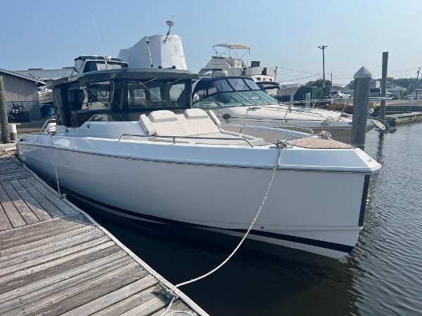 2025 Schaefer V33
