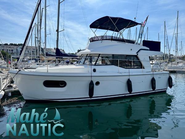 Beneteau Swift Trawler 35