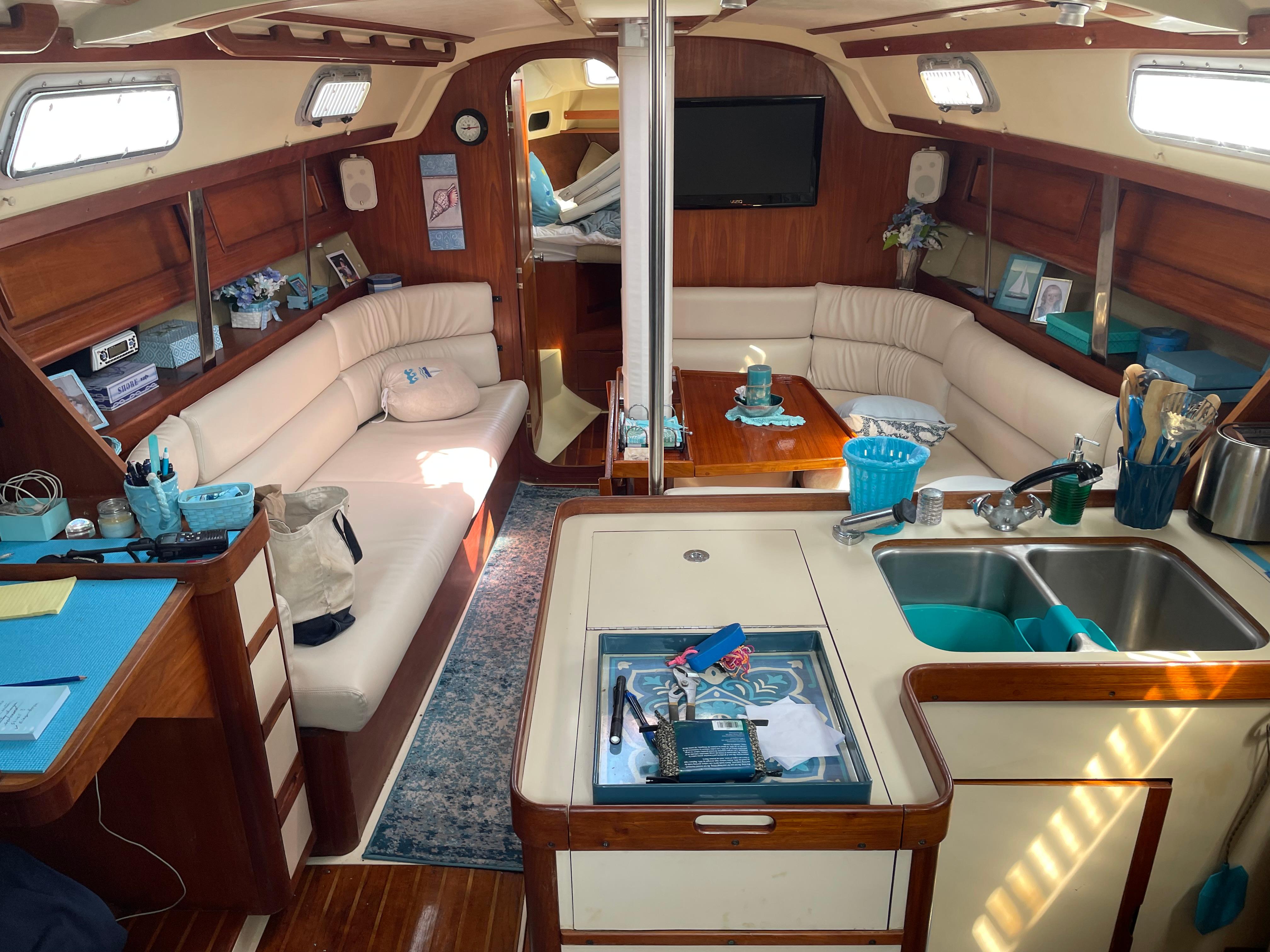 1987 Pearson 39-2