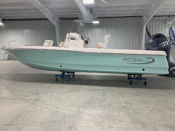 Robalo 226 Cayman