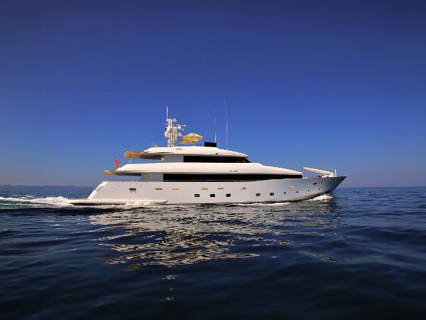 2014 Custom Avangard Yachts