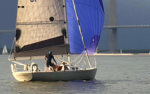 e Sailing Yachts e33