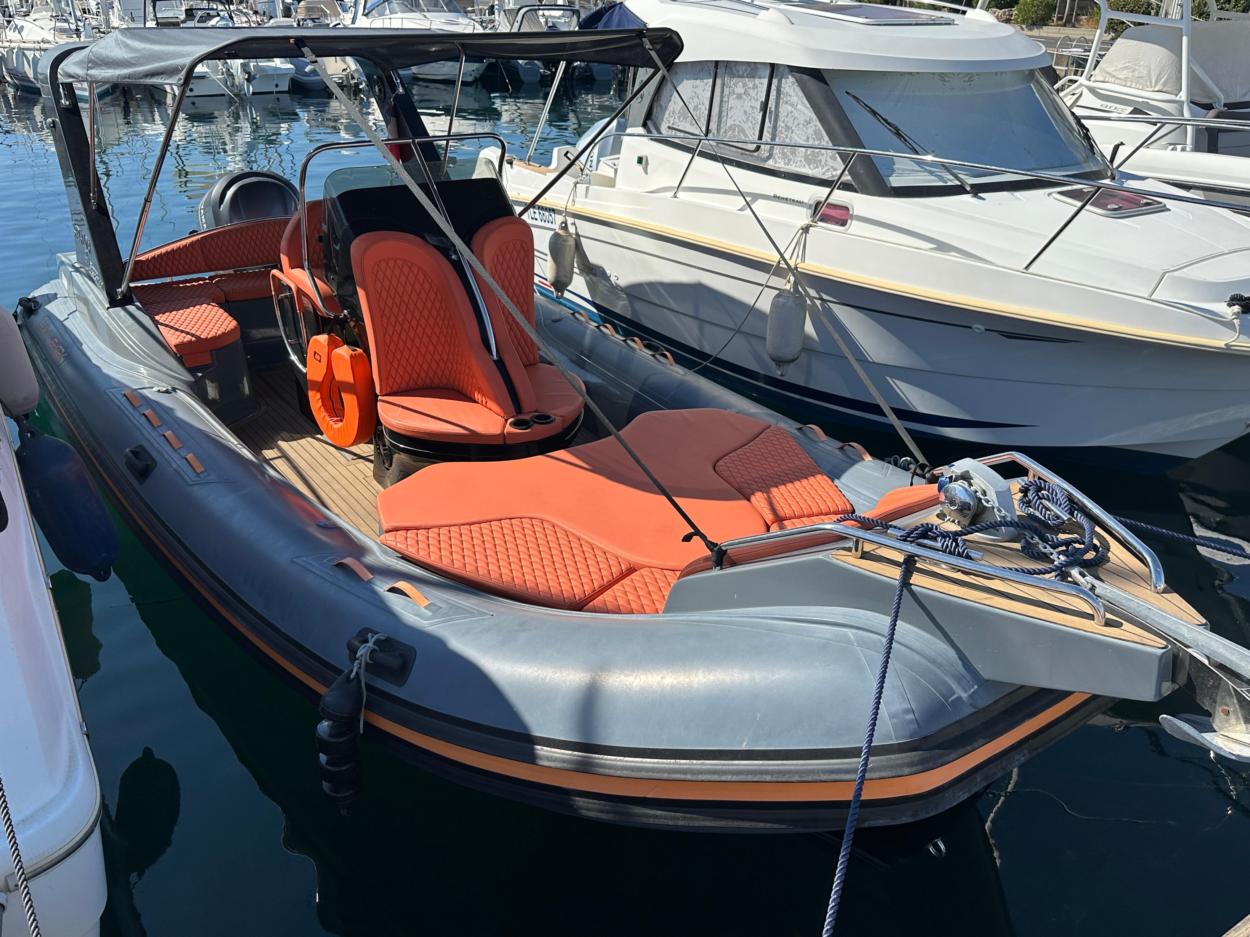 2022 Espadon 695 Barracuda
