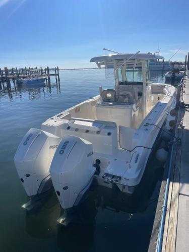 2023 Boston Whaler 280 Outrage