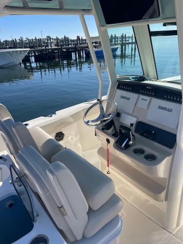 2023 Boston Whaler 280 Outrage