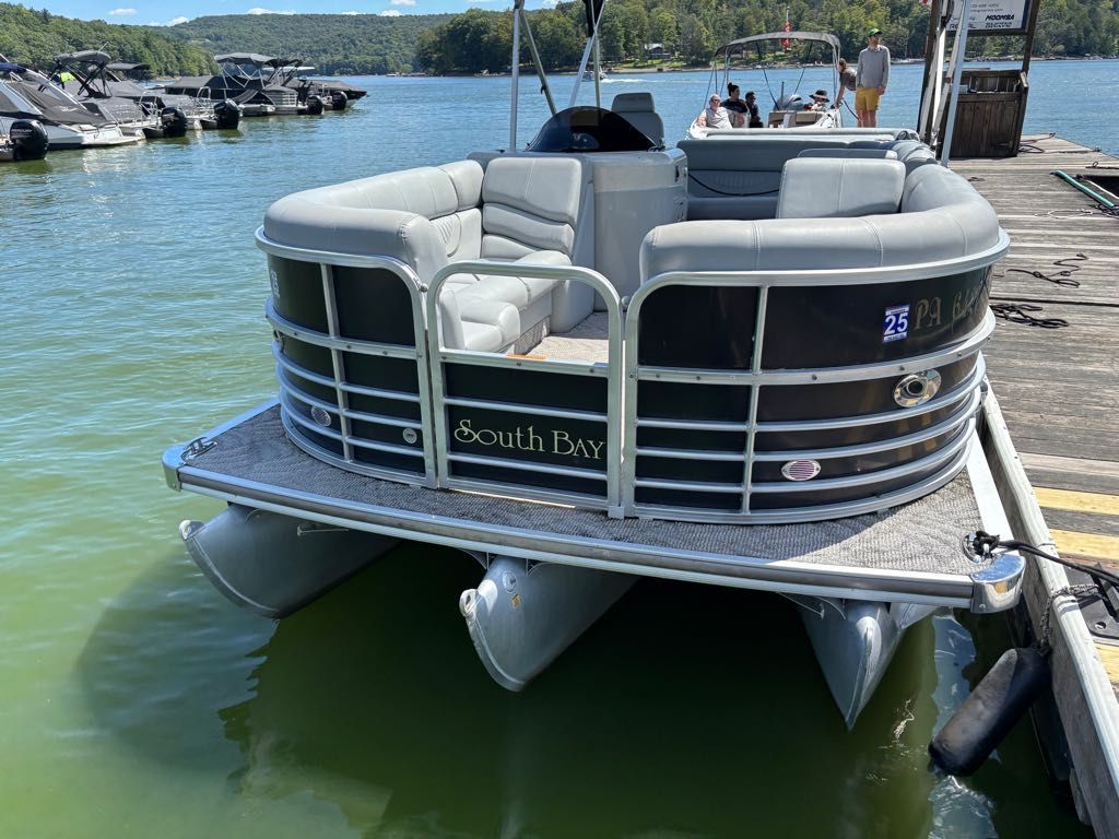 2008 South Bay 900 Series 922CRTT-EXP