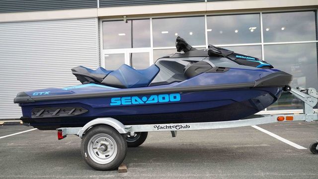 2024 Sea-Doo GTX™ 170 Tech, Audio, iDF, iBR
