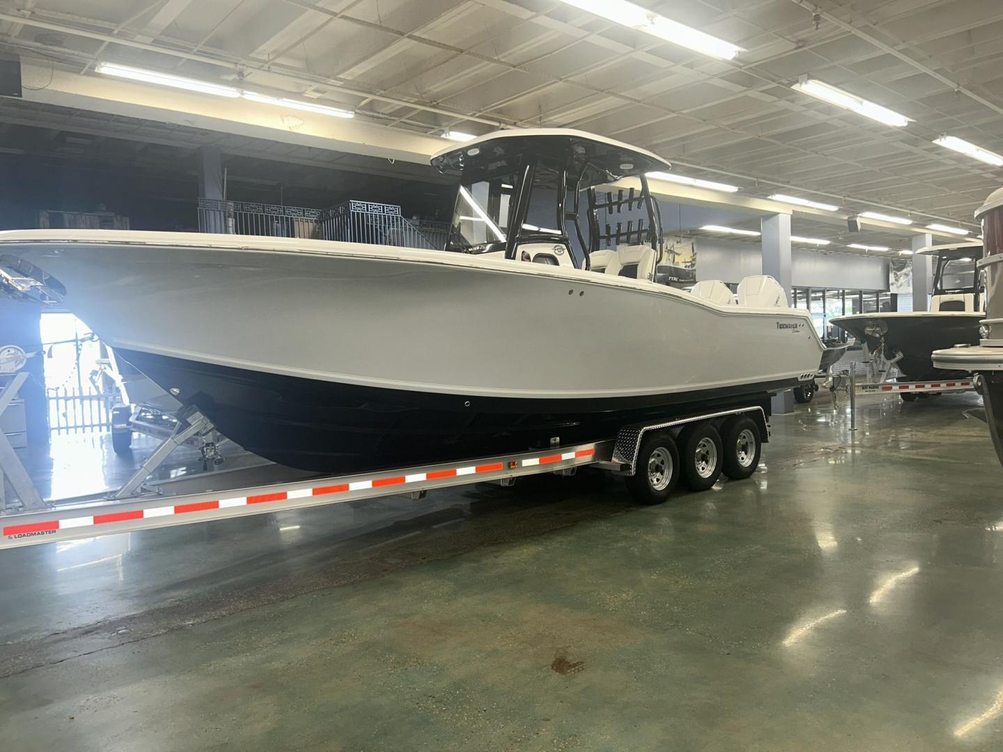 Tidewater 292 CENTER CONSOLE