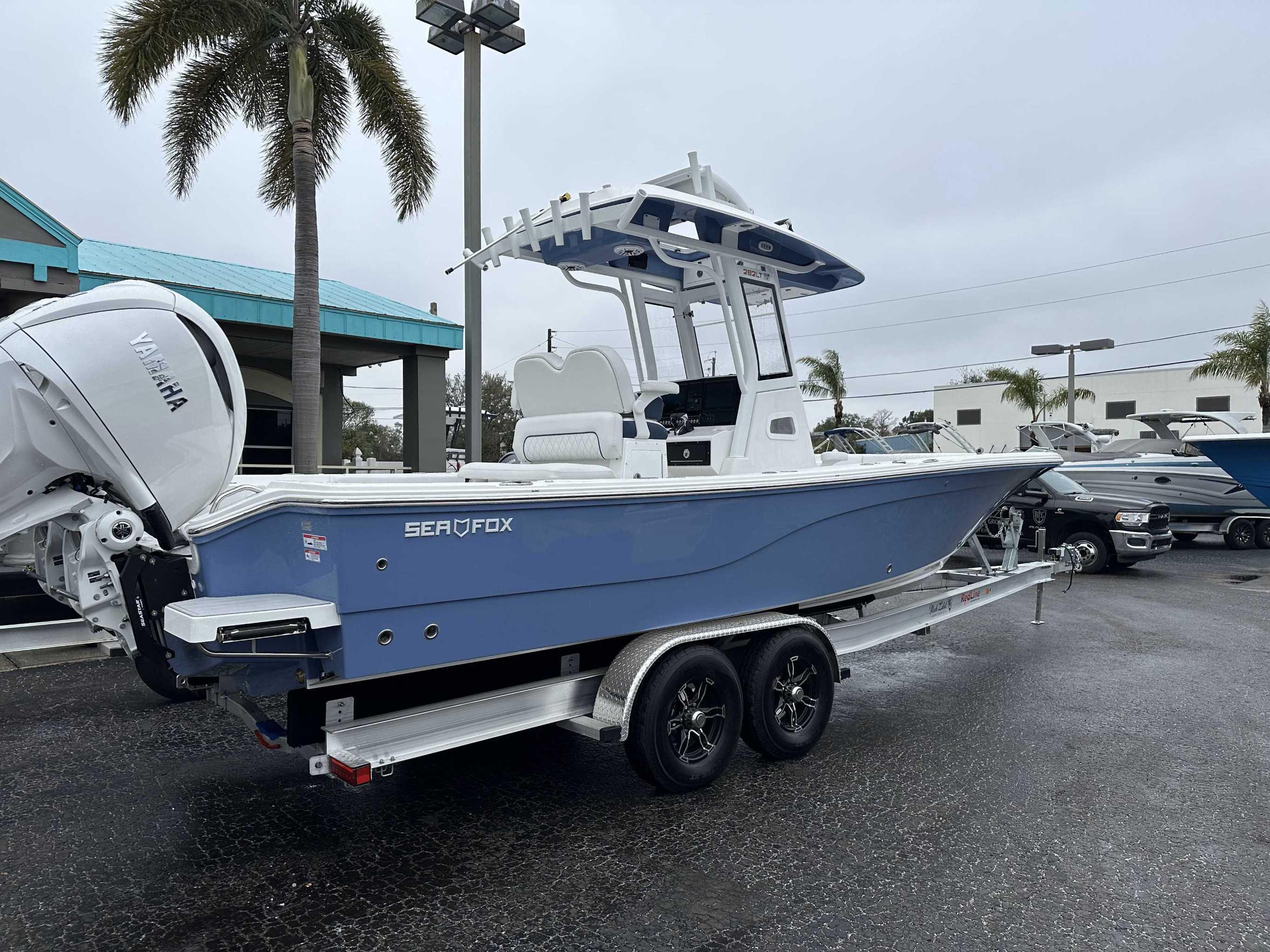 2025 Sea Fox 282 Hybrid LT