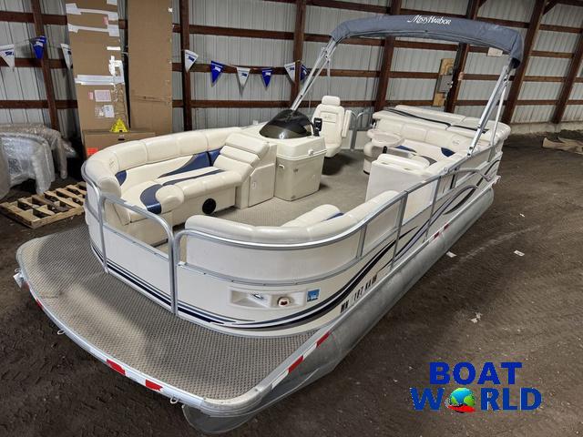2005 Misty Harbor Boats 2285 GM Pontoon
