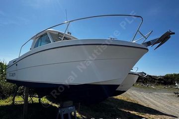2005 Beneteau Antares 7.10