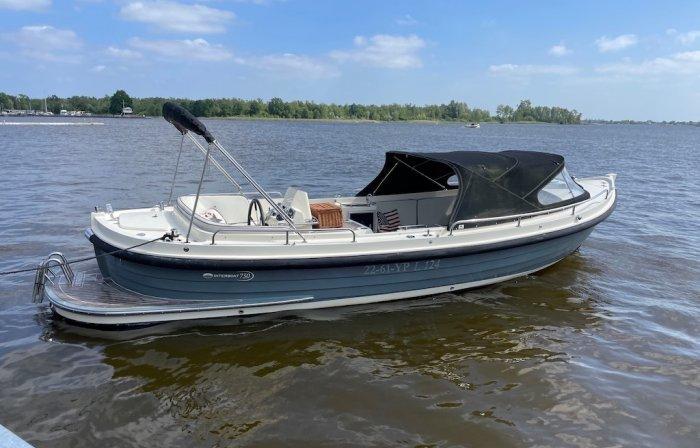 Interboat 750