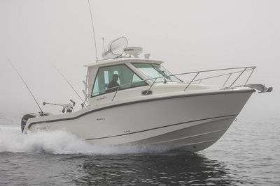 Boston Whaler 285 Conquest Pilothouse Boat
