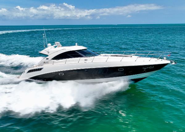 Sea Ray 540 Sundancer 2012 Sea Ray 540 Sundancer yacht cruising on open water.