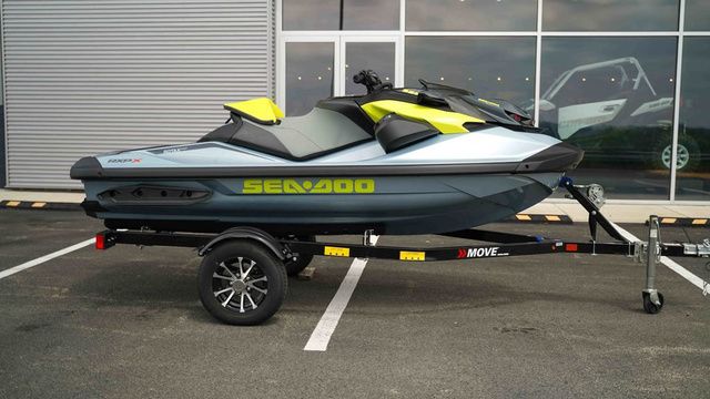 2024 Sea-Doo RXP®-X® 325 iBR Ice Metal/Green Tech, BRP Premiu