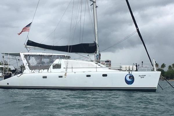 1998 Leopard Catamaran